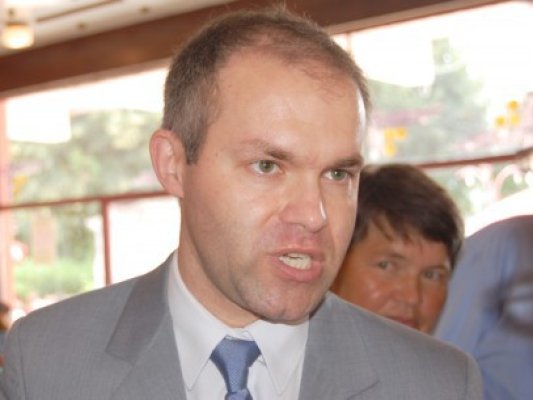 Daniel Funeriu şi-a anunţat pe Facebook candidatura la preşedinţia Partidului Mişcarea Populară